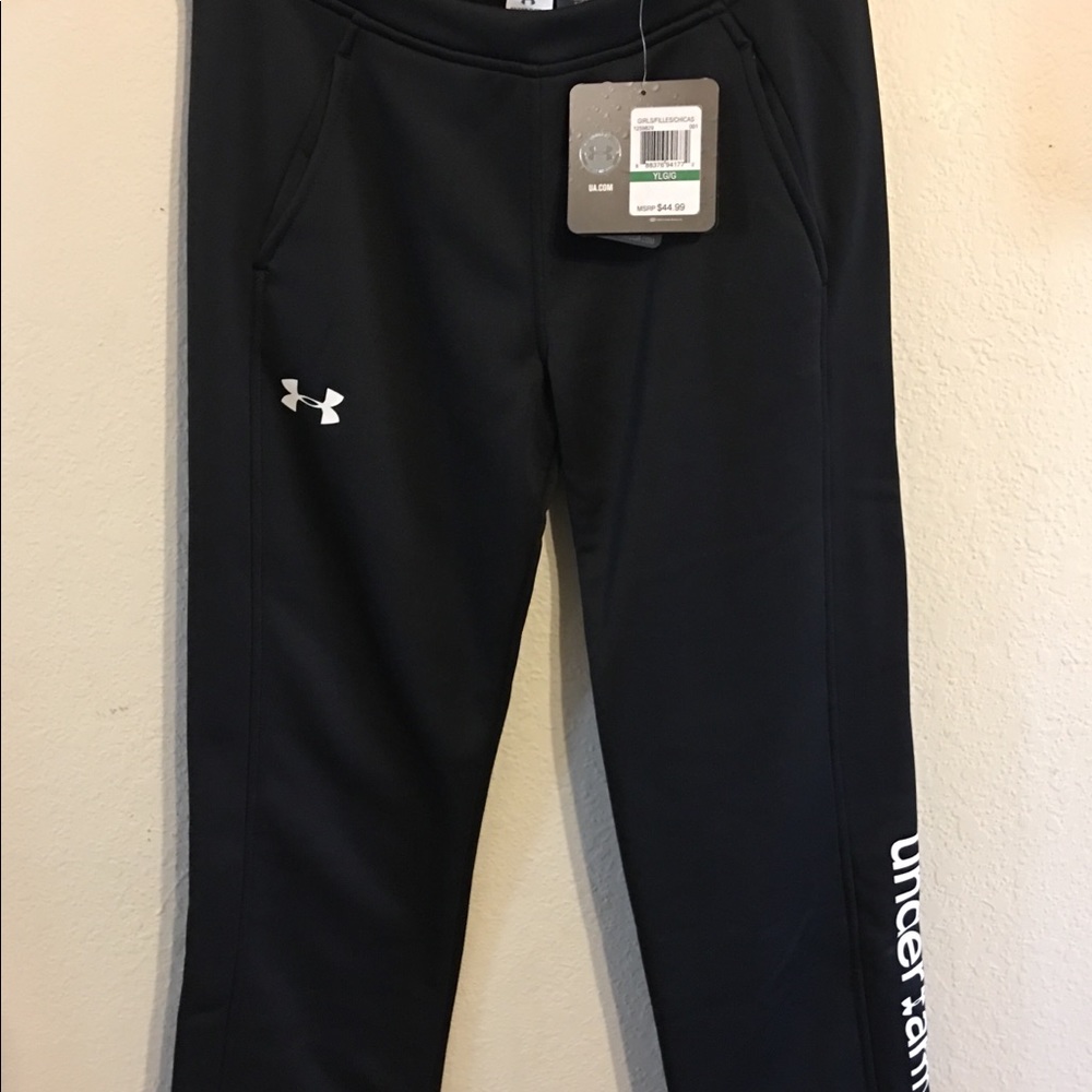 Under Amour black weather woman  pants